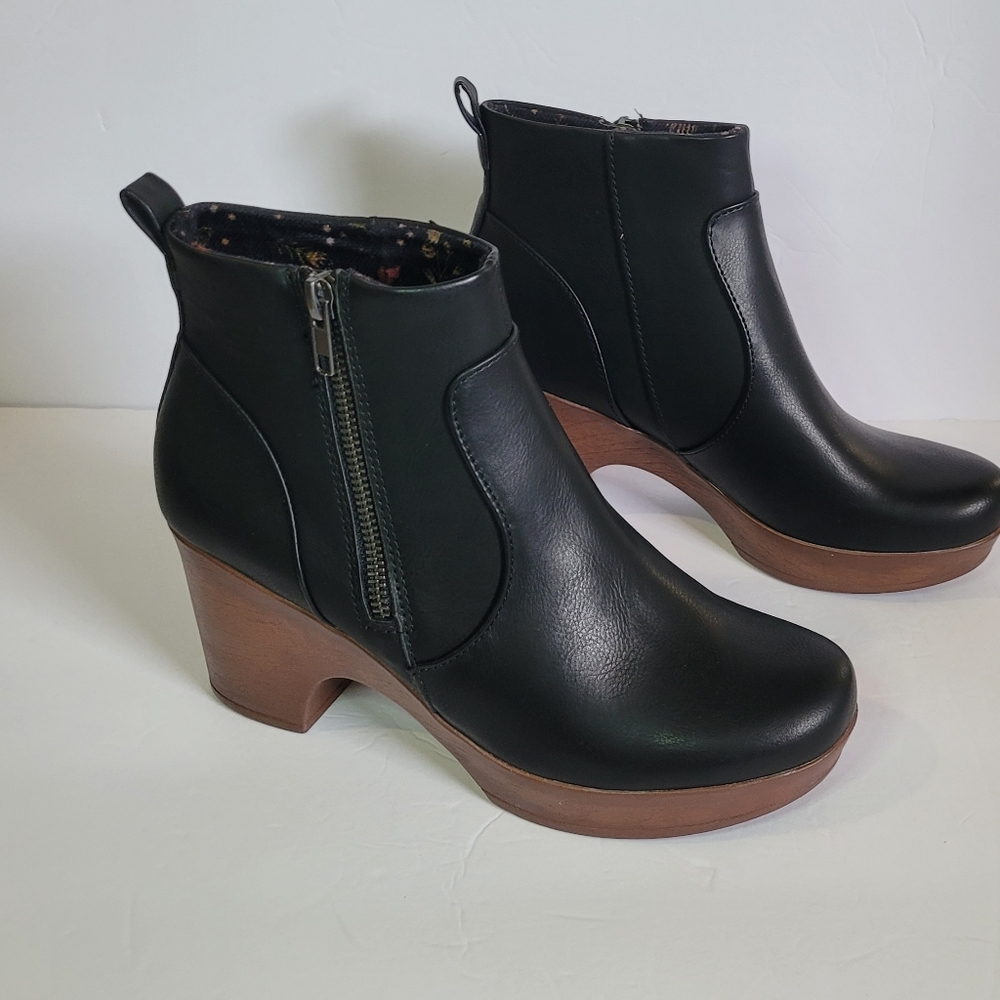 b.o.c Blakelynn Black Platform Wedge Ankle Side Zipper Boots Women's Size 8